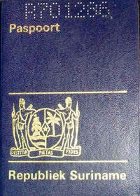 苏里南护照